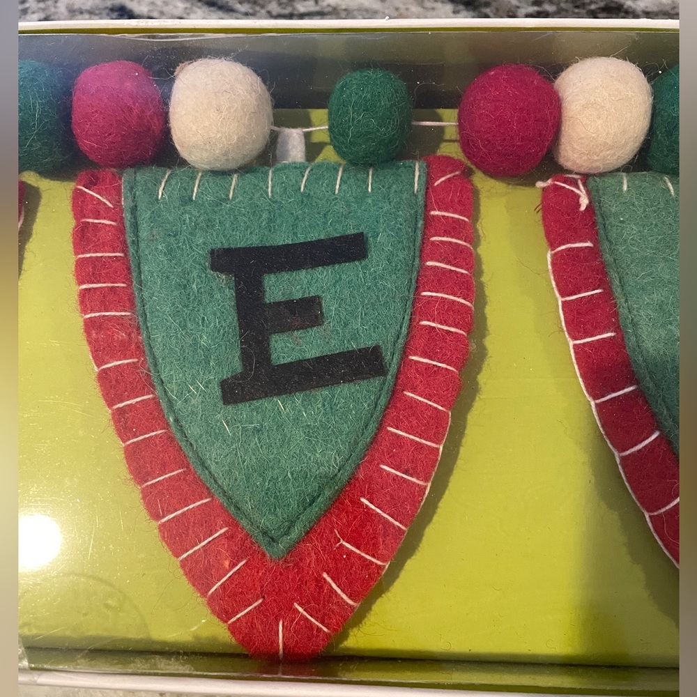 New in Box 6ft Queen West “Merry Christmas” Felt Garland - Picture 3 of 3